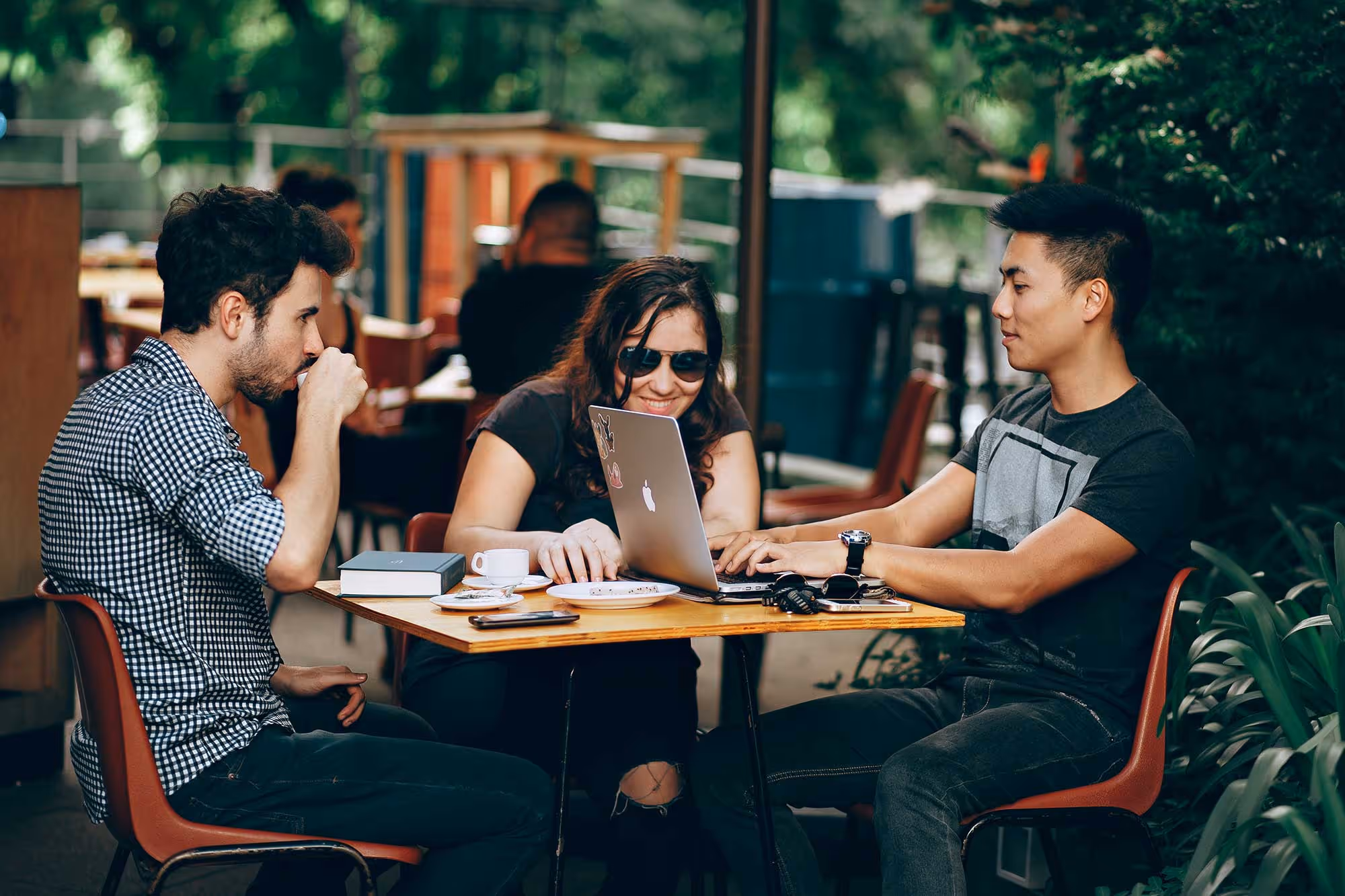 Veristor Systems Highlights New Brand and Builds a Promotional Channel with Opensense Signatures + Banners