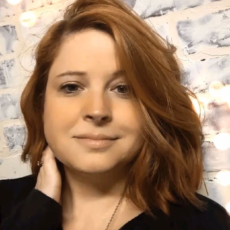 Christina Garnett, Principal Marketing Manager, Offline Community & Advocacy at HubSpot